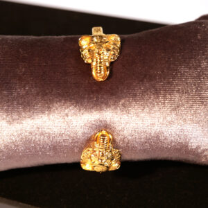 Bracelet 11