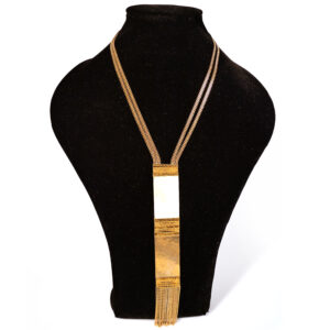 Collier 18