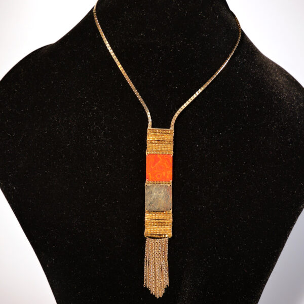 Collier 22