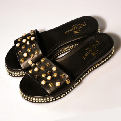 L'ESTROSA 346 VITELLO NERO BORCHIE PELE CHIARA