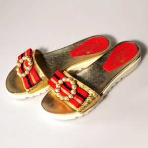 L'ESTROSA 84 VITELLO BIANCO BORCHIE ORO GOMMA