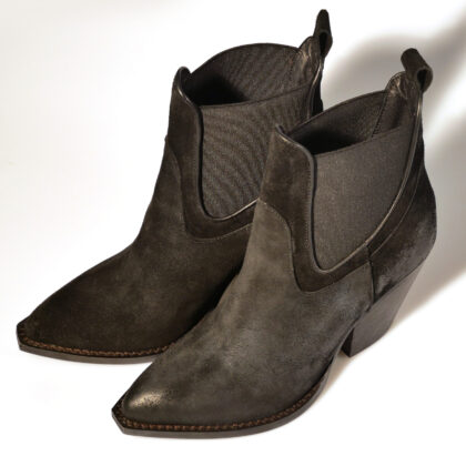 L'ESTROSA 861 CAMOSCIO NERO