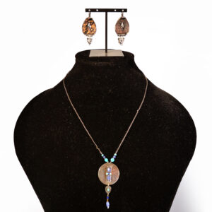 Collier 10 et Boucle d’oreille 3